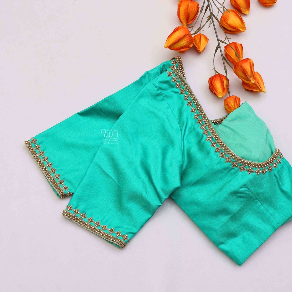 Dark turquoise embroidery blouse!