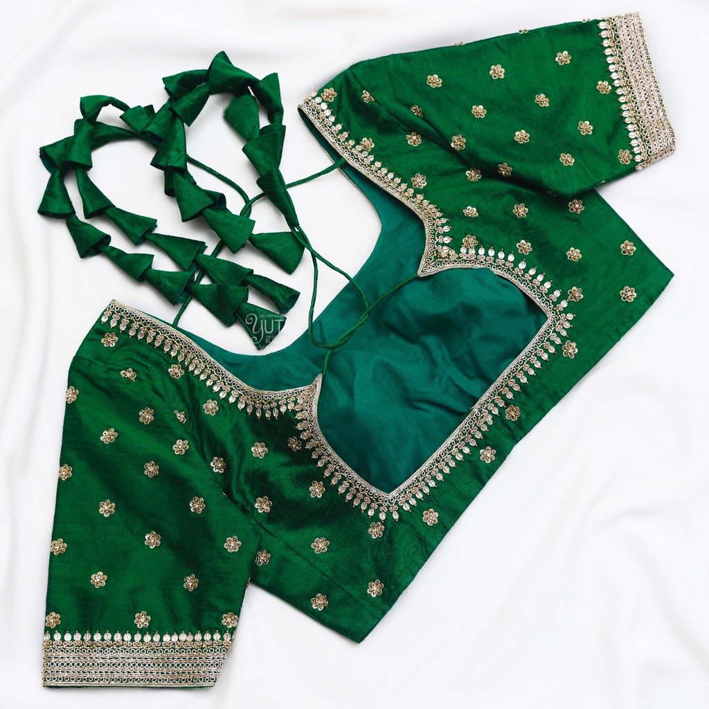 A stunning bridal blouse that exudes elegance and sophistication Stitching