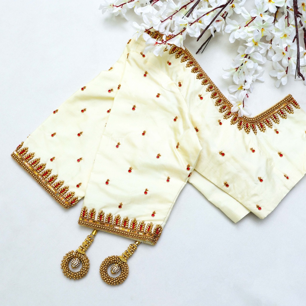 A touch of ethereal elegance in our Moon Mist wedding blouse  Perfect for a dreamy autumn ceremony Stitching