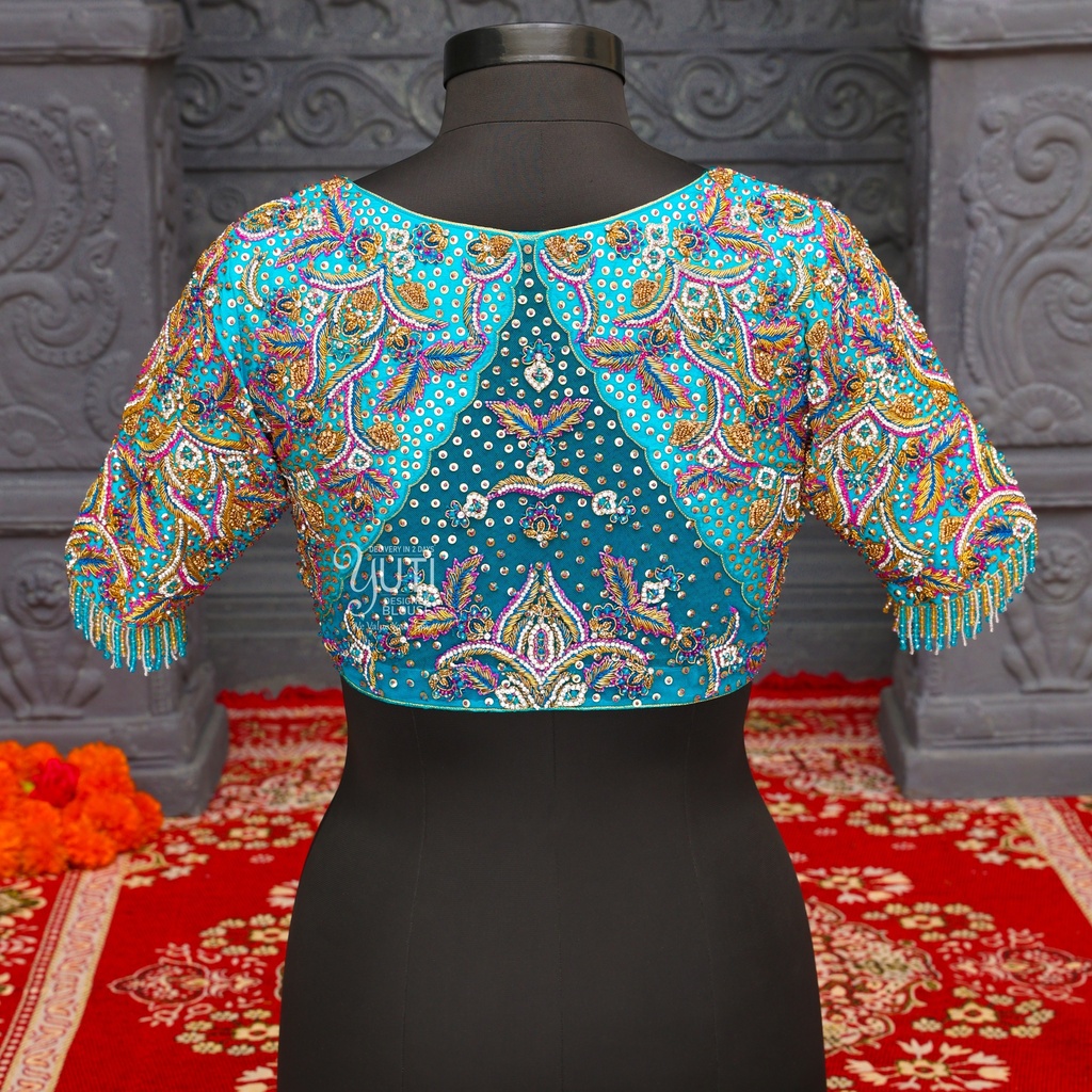 Blue and pink sequin bridal blouse Stitching