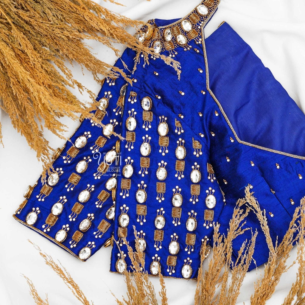 Blue fitting stone bridal blouse Stitching