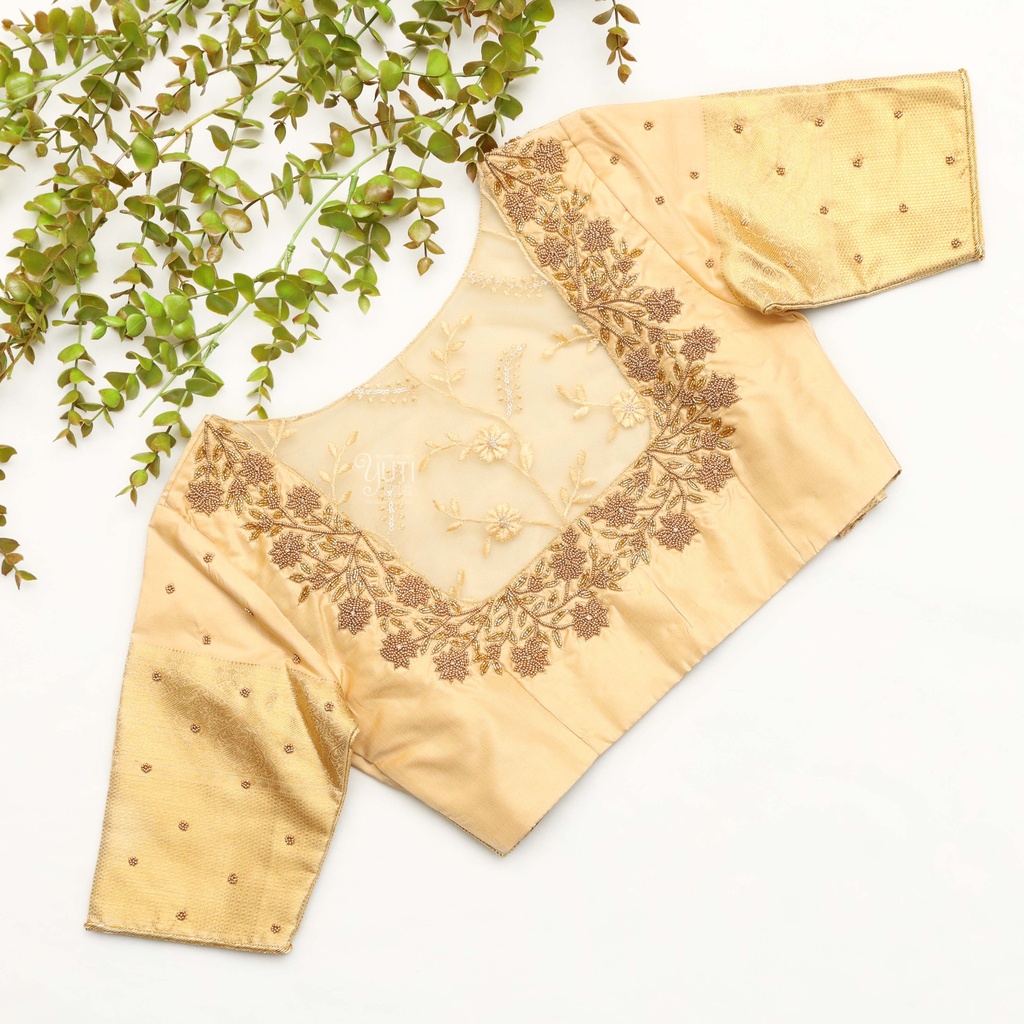 Elegant in this pale peach bridal blouse Stitching