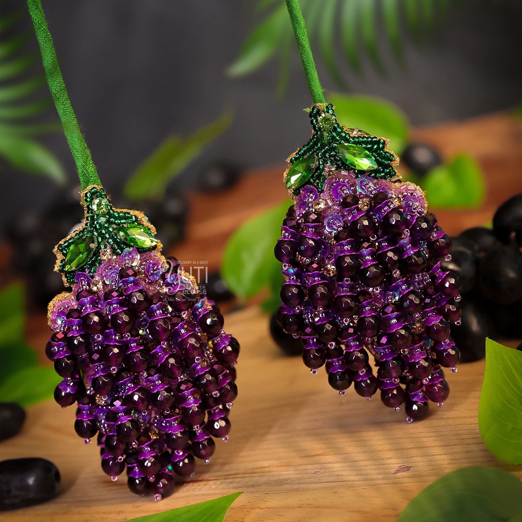 Grapes Tassel Stitching