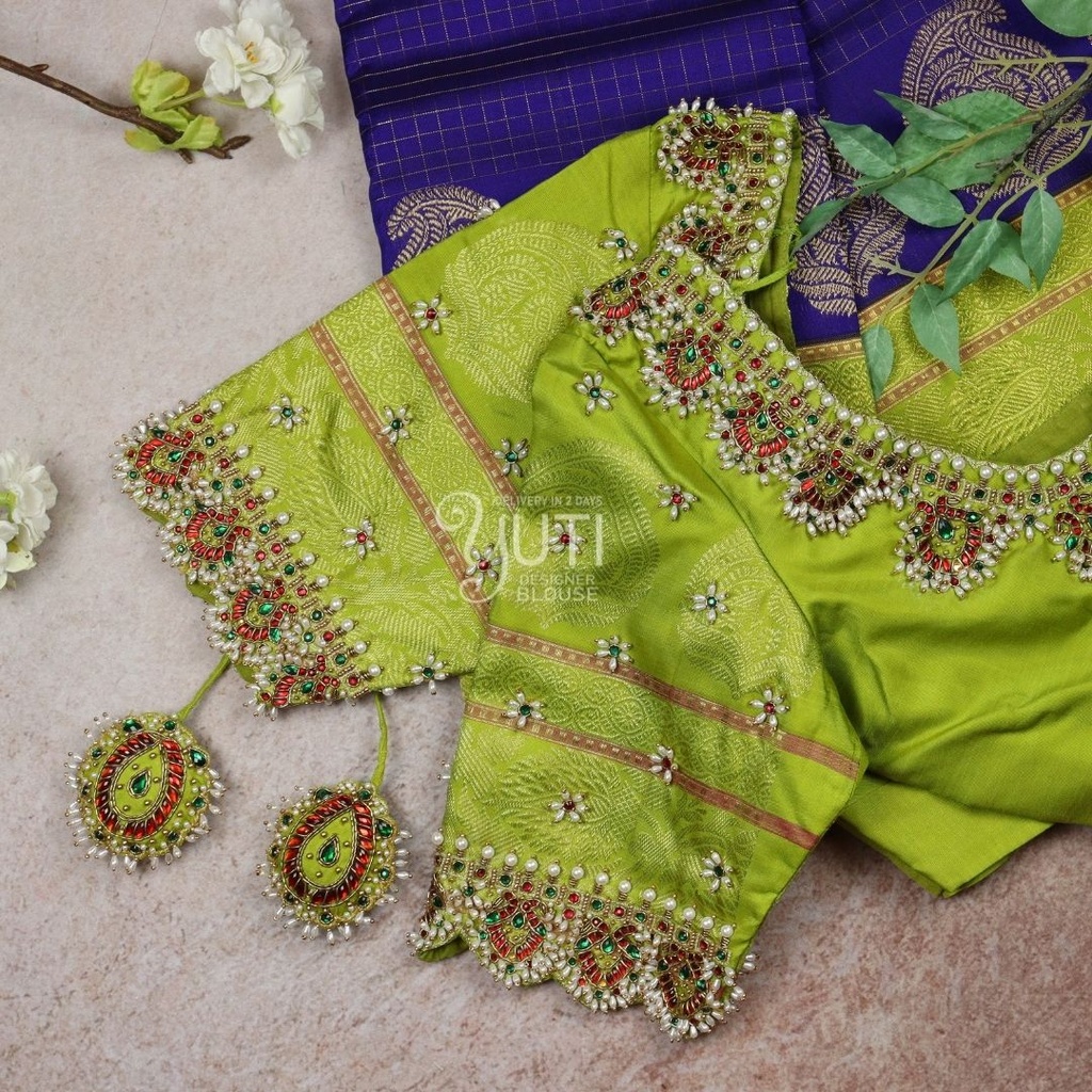 Green guttapusalu Design Stitching