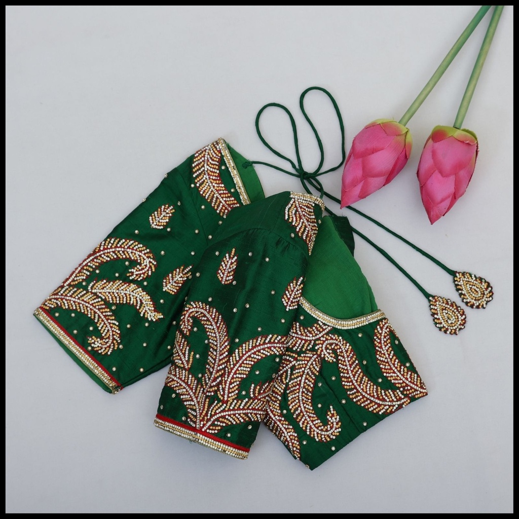 Green zaricone leaf Design Stitching