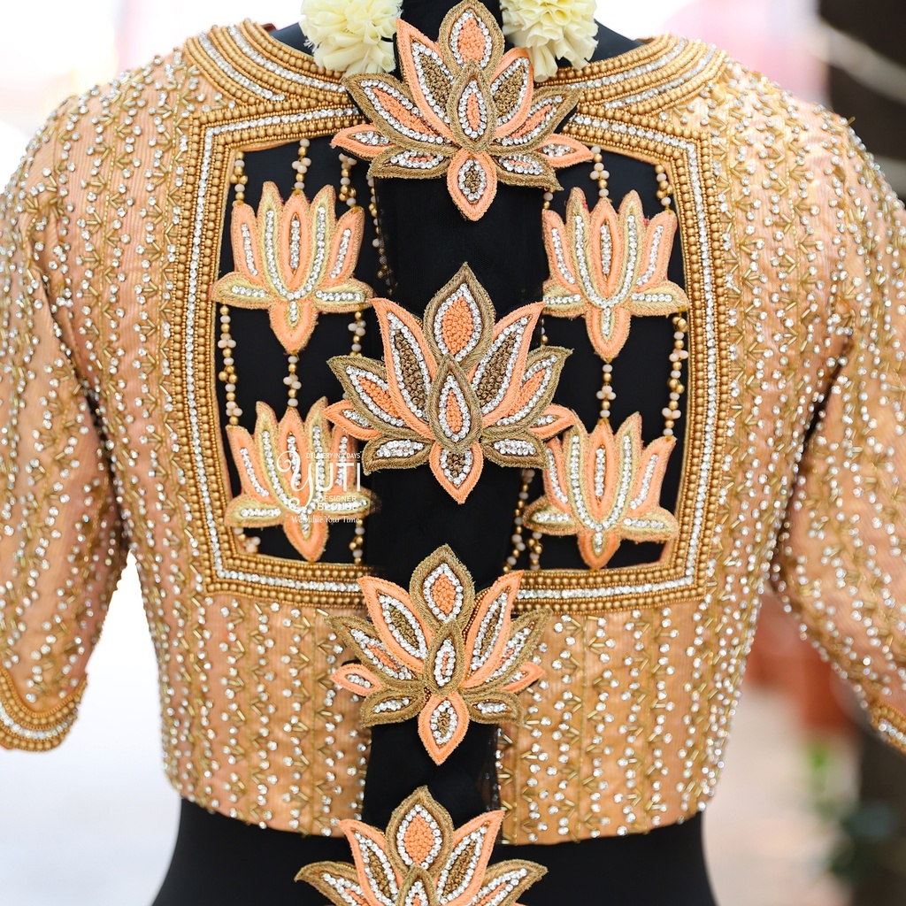 Lotus Jadaipattai Stitching