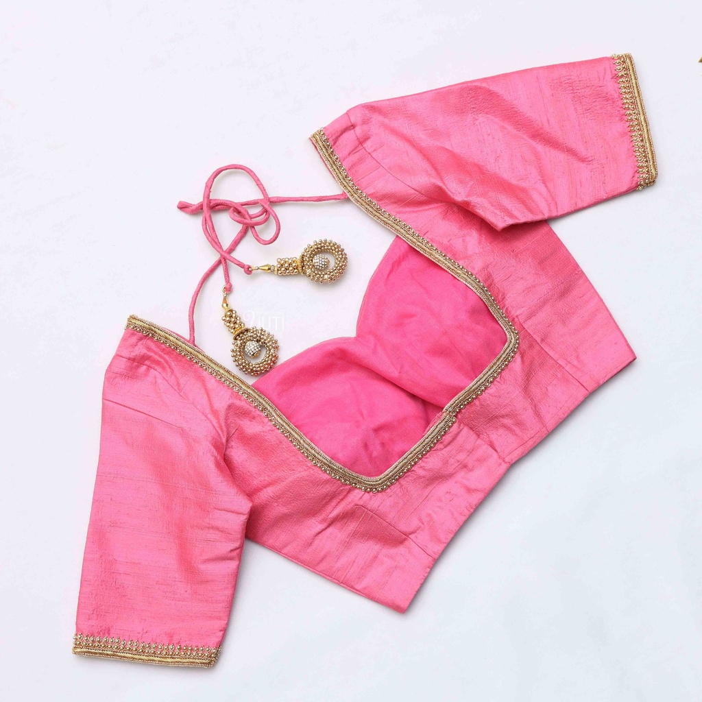 New light pink embroidery blouse! Stitching