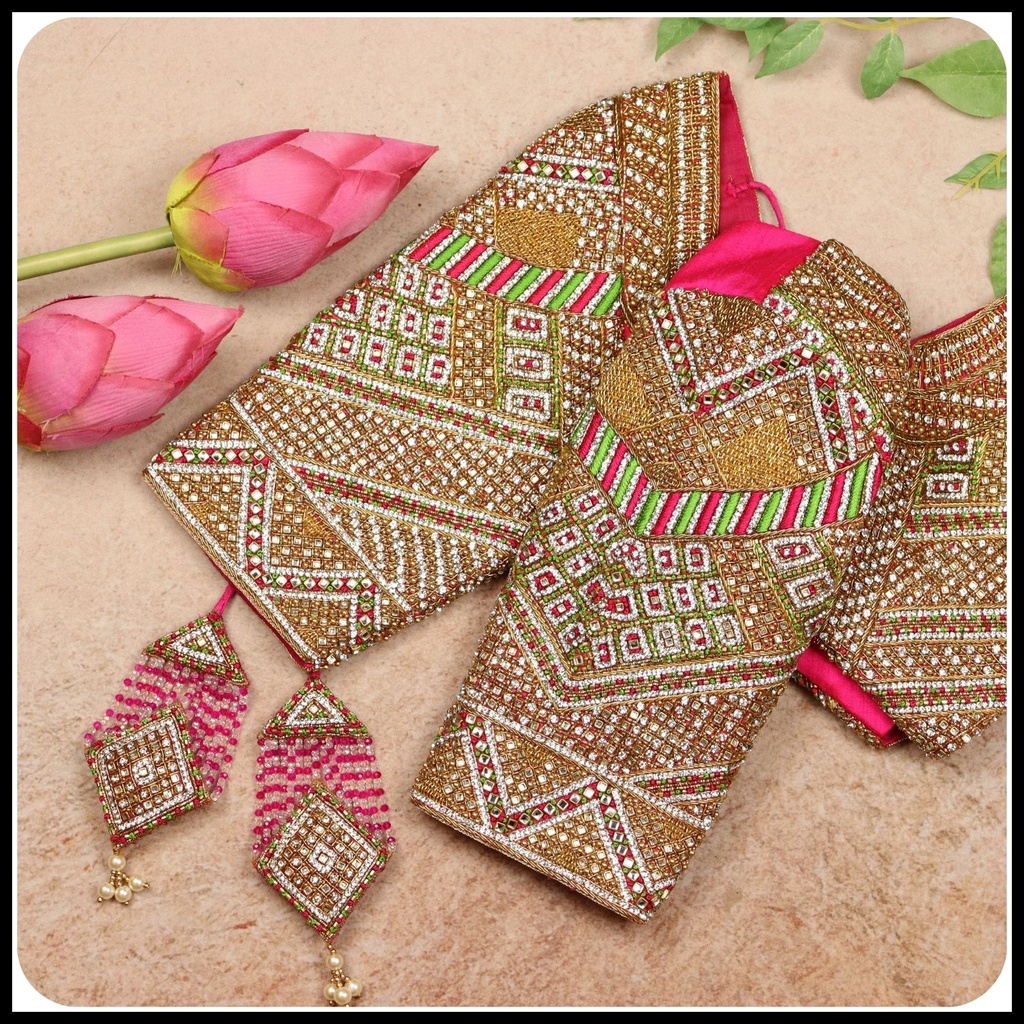 Pink Geomentric zaricone Design Stitching