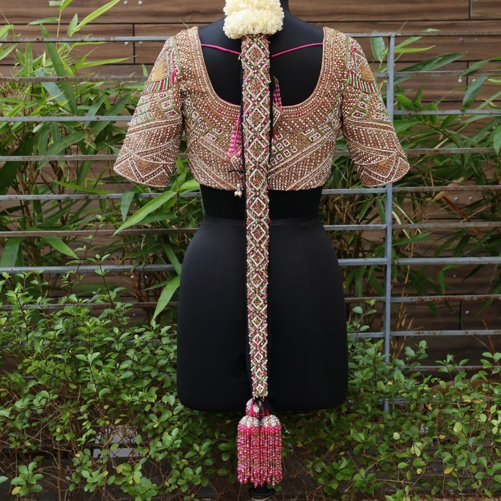 Pink geometric Design jadaipattai Stitching