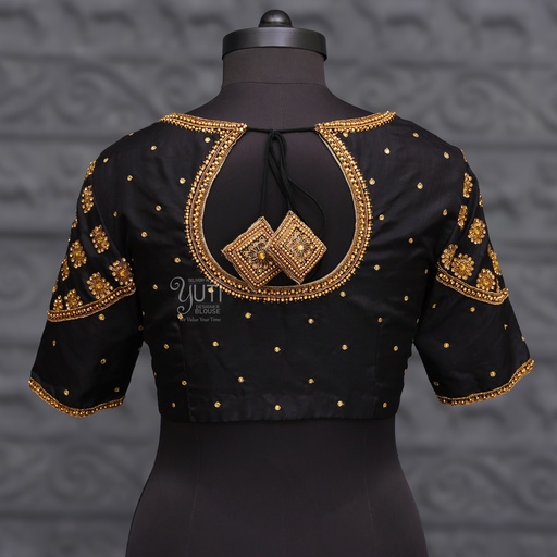 Black  Aari bridal Blouse  work Embroidery | SIZE 42 (adjustable up to 38- 44)Tassels Not includes. Stitching
