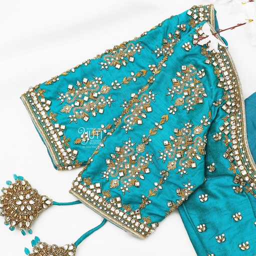 Blue cover kundan design Stitching