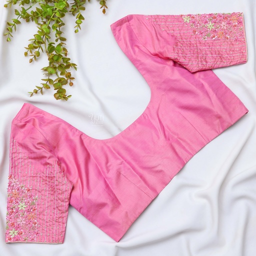 Blushing bride in this stunning pastel magenta bridal blouse Stitching