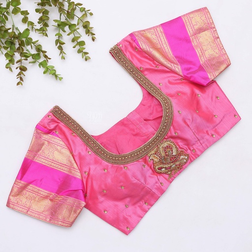 Feeling pretty in this elegant light pink designer blouse Stitching