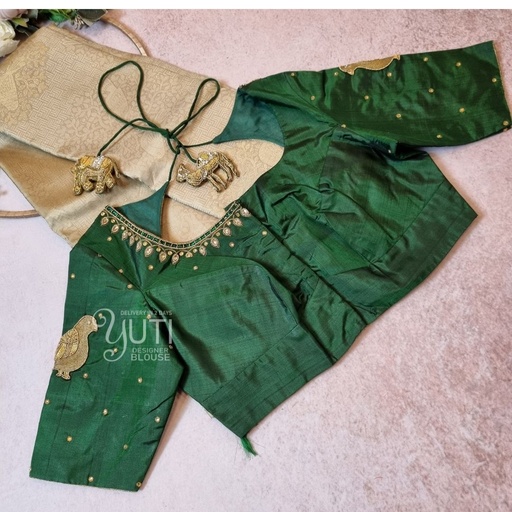 Green Parrot Design Stitching