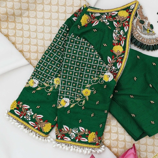 Green checked bridal blouse Stitching