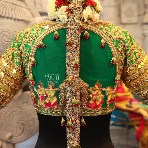 Kemp Floral Jadaipattai Stitching