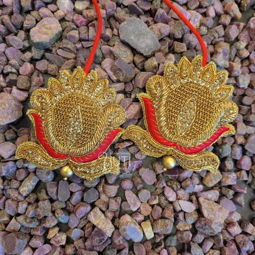 Lotus tassel Stitching