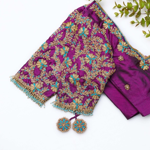 Purple hand embroidery bridal blouse Stitching
