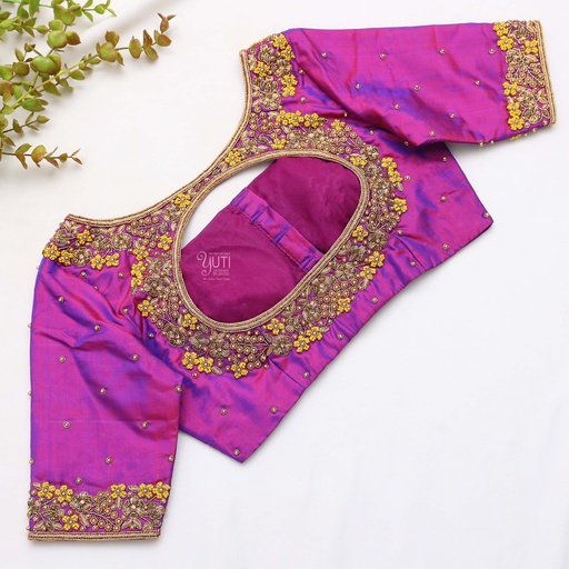 Queen in this stunning purple bridal blouse Stitching