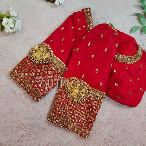 Red Lakshmi pendent design Stitching