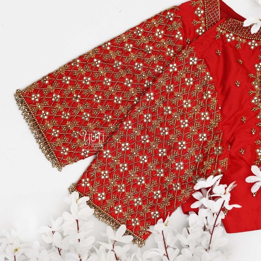 Red checked bridal blouse Stitching