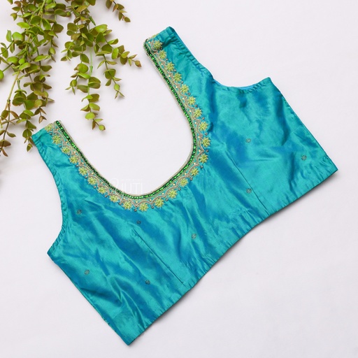 Sleeveless Unique Bridal Blouse | SIZE 36 (adjustable up to 32- 38) Stitching