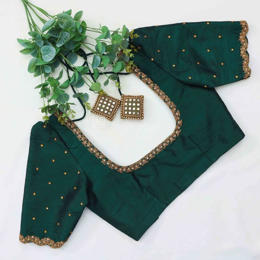Stunning dark green embroidery blouse Stitching