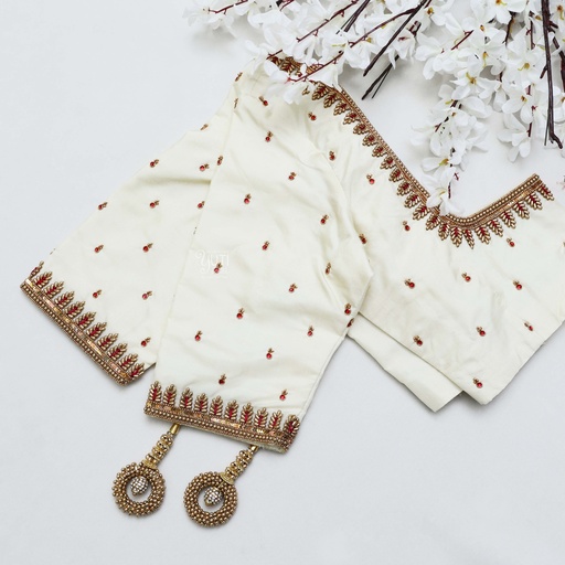 The epitome of elegance with Moon Mist Bridal Blouse Stitching