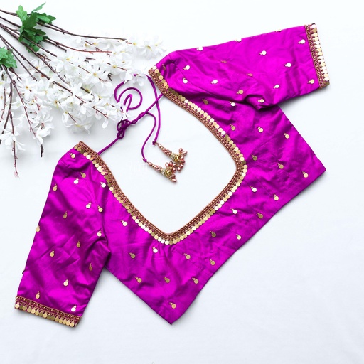 The most stunning pink Blouse Stitching