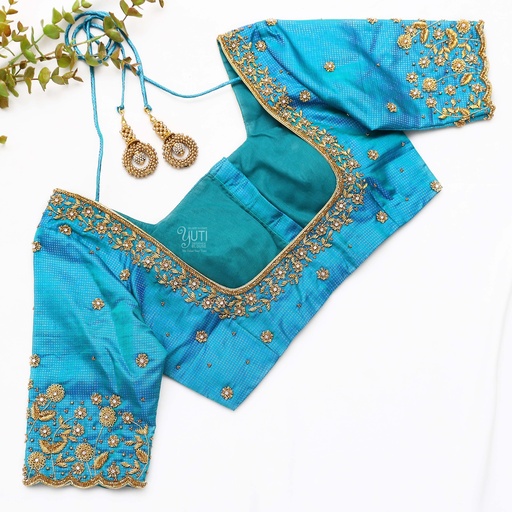 Traditional craftsmanship with this exquisite blue blouse Stitching