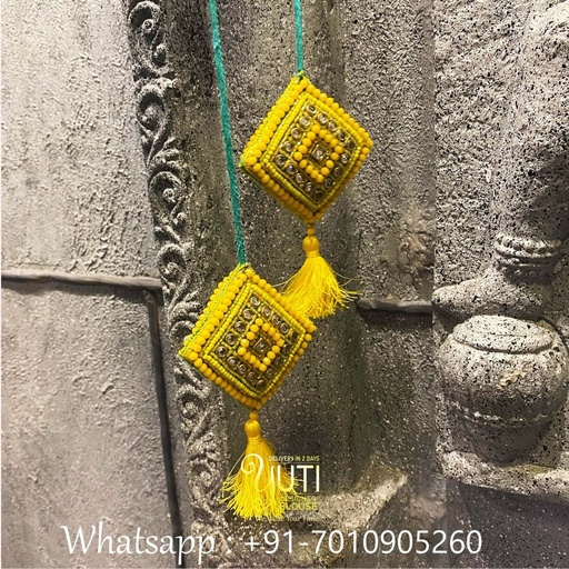 Yellow diamond tassel  Stitching