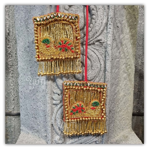 square shape peacock tassel Stitching